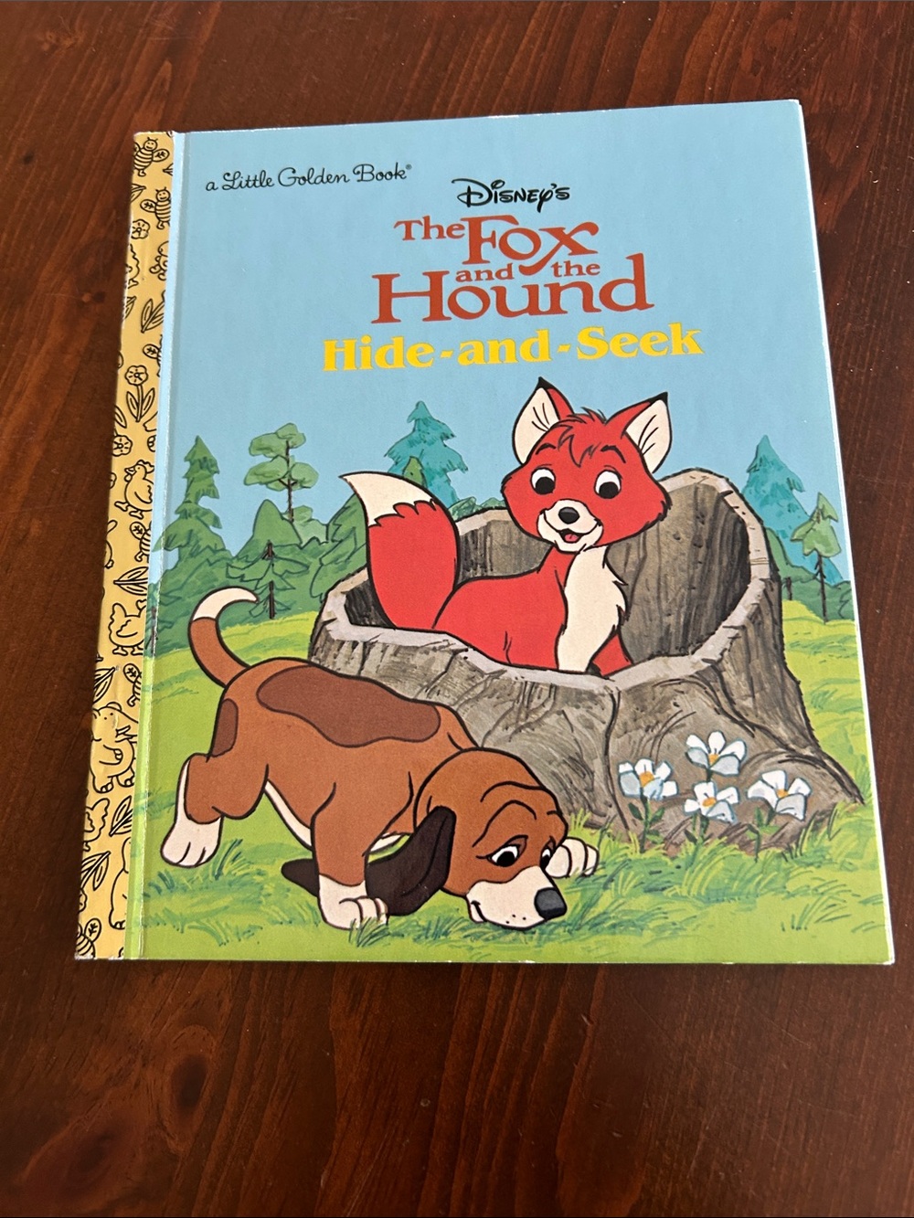 Little Golden Book - Disney The Fox and the Hound: Hide-and-Seek - Blue Cover